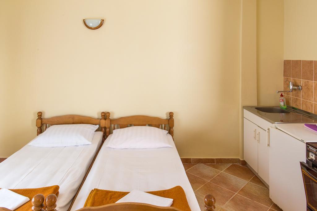 Guesthouse Blue Coast Будва Экстерьер фото